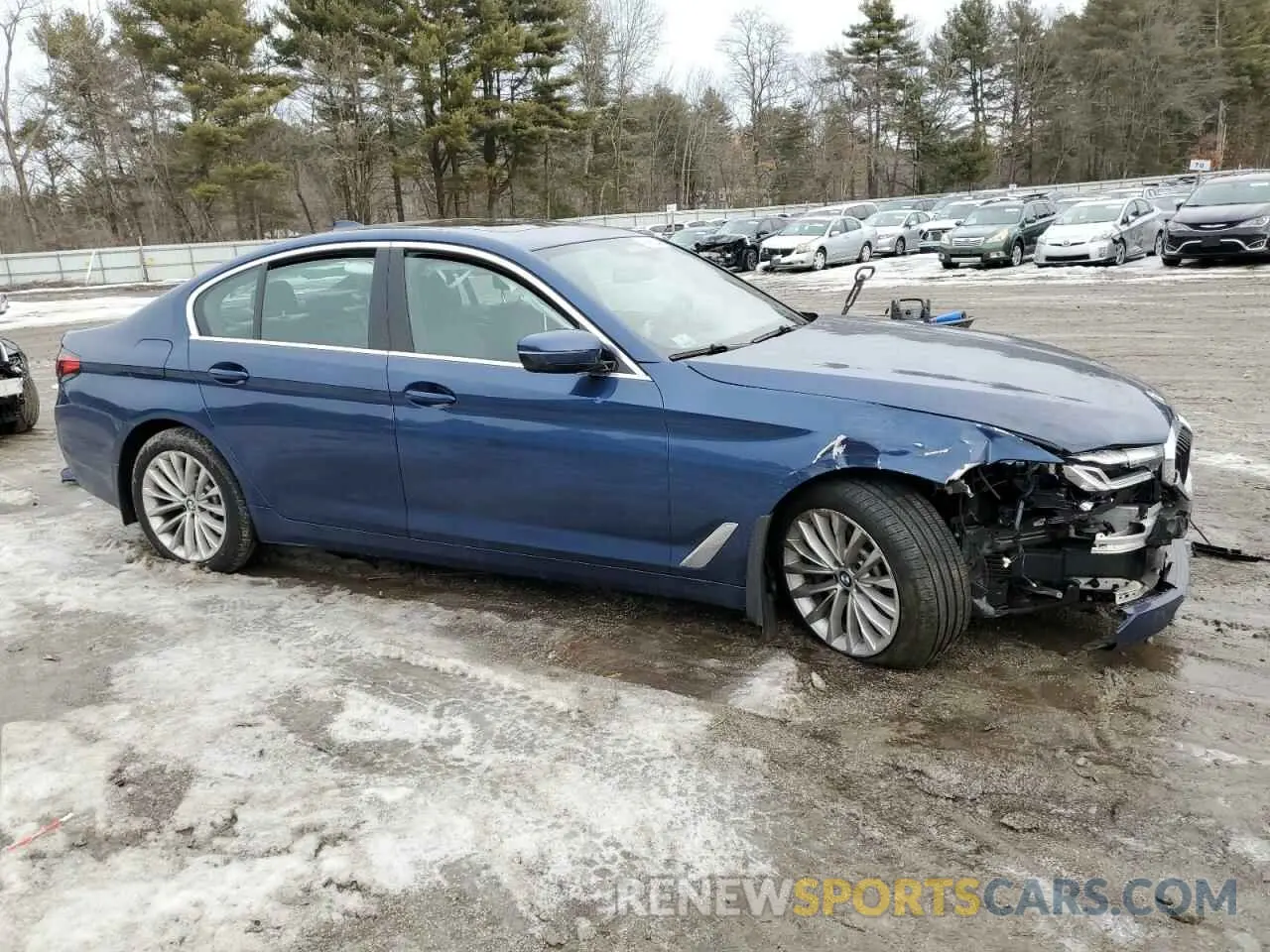 4 fotografías del automóvil dañado WBA13BJ04NCJ08677 BMW 5 SERIES 2022