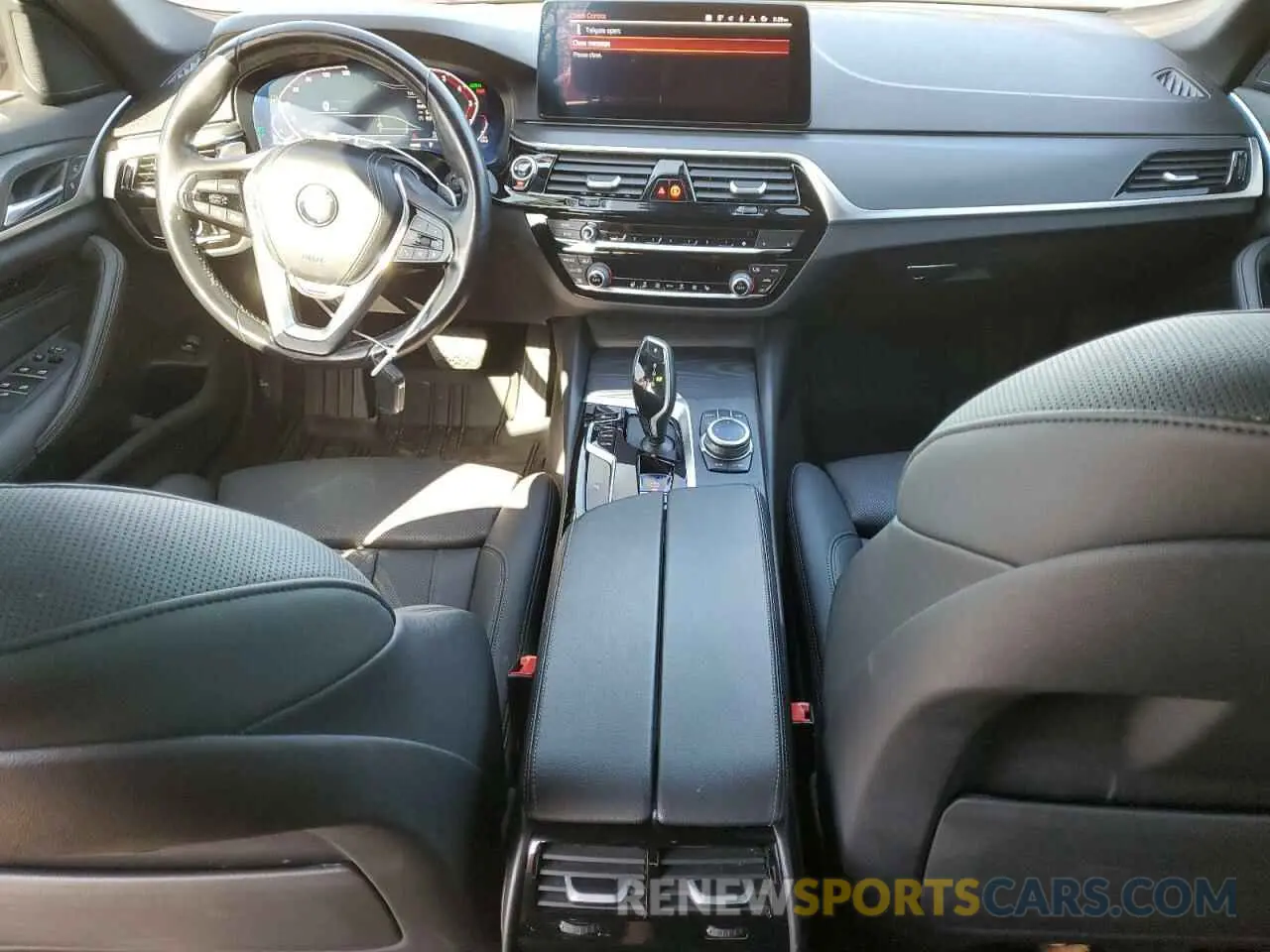 8 fotografías del automóvil dañado WBA13BJ04NWX65199 BMW 5 SERIES 2022