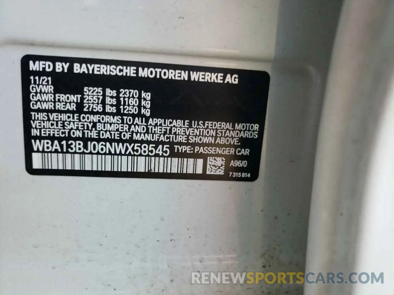 10 fotografías del automóvil dañado WBA13BJ06NWX58545 BMW 5 SERIES 2022