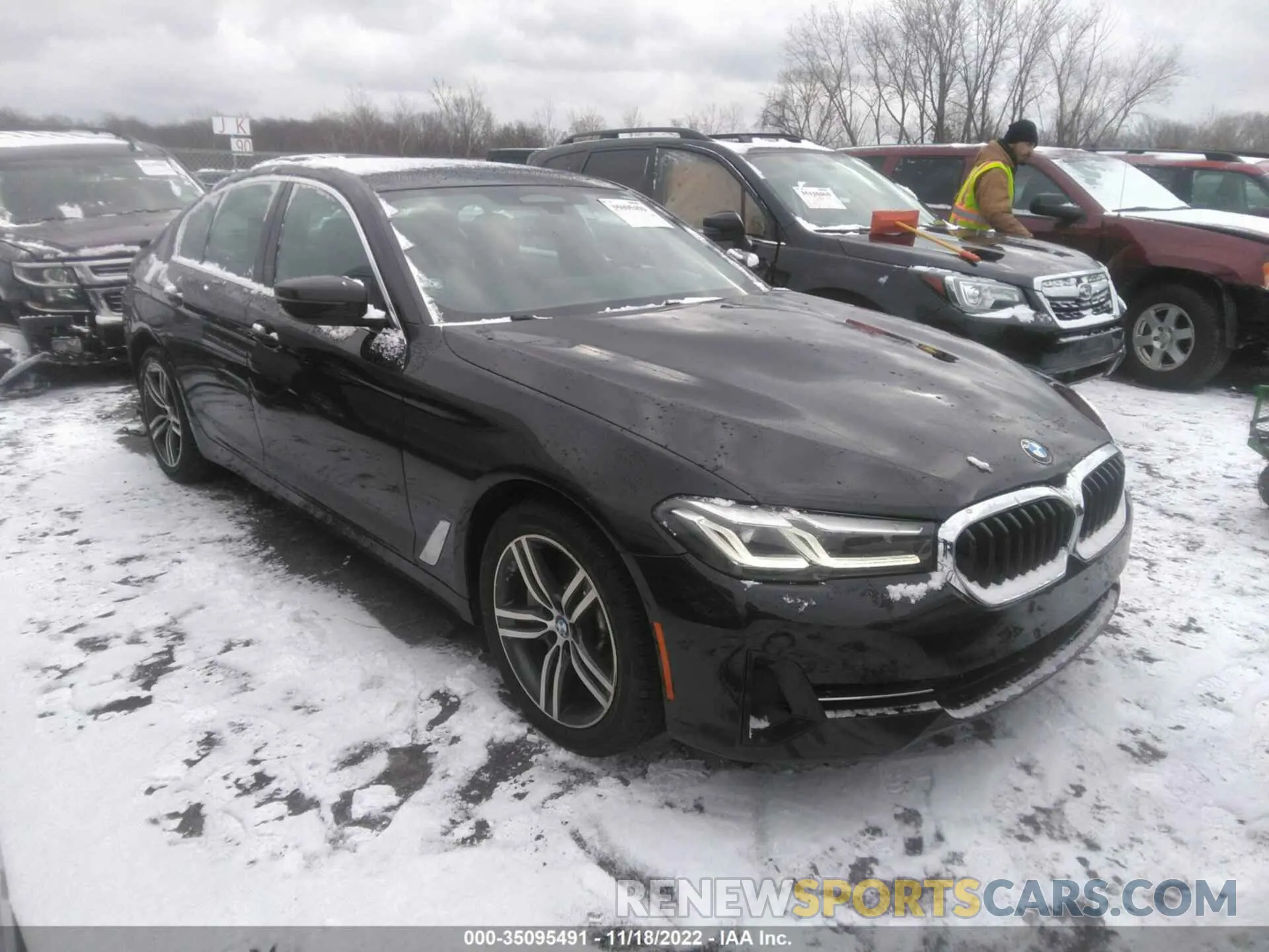 1 fotografías del automóvil dañado WBA13BJ06NWX67956 BMW 5 SERIES 2022