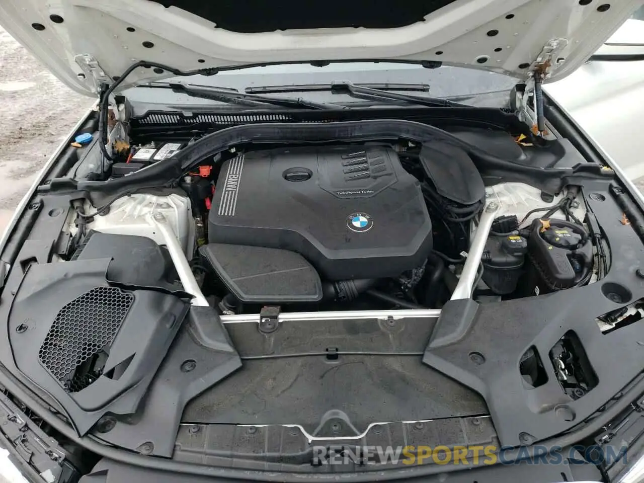 11 fotografías del automóvil dañado WBA13BJ07NCH68277 BMW 5 SERIES 2022