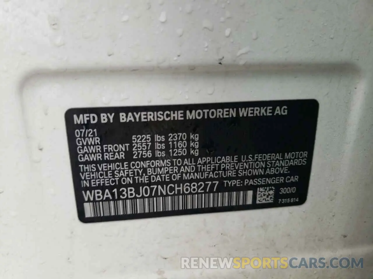 12 fotografías del automóvil dañado WBA13BJ07NCH68277 BMW 5 SERIES 2022