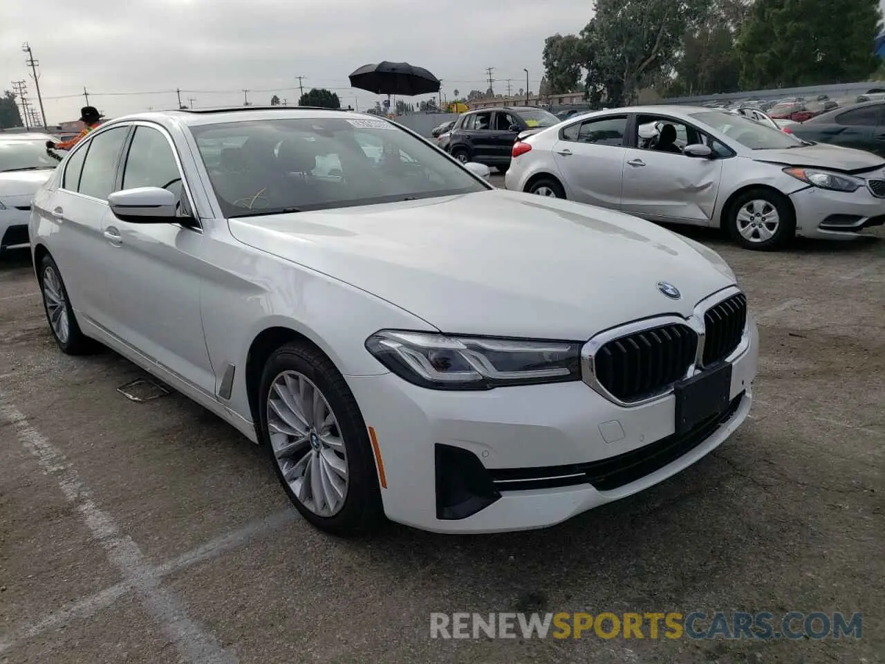 1 fotografías del automóvil dañado WBA13BJ07NCJ00119 BMW 5 SERIES 2022