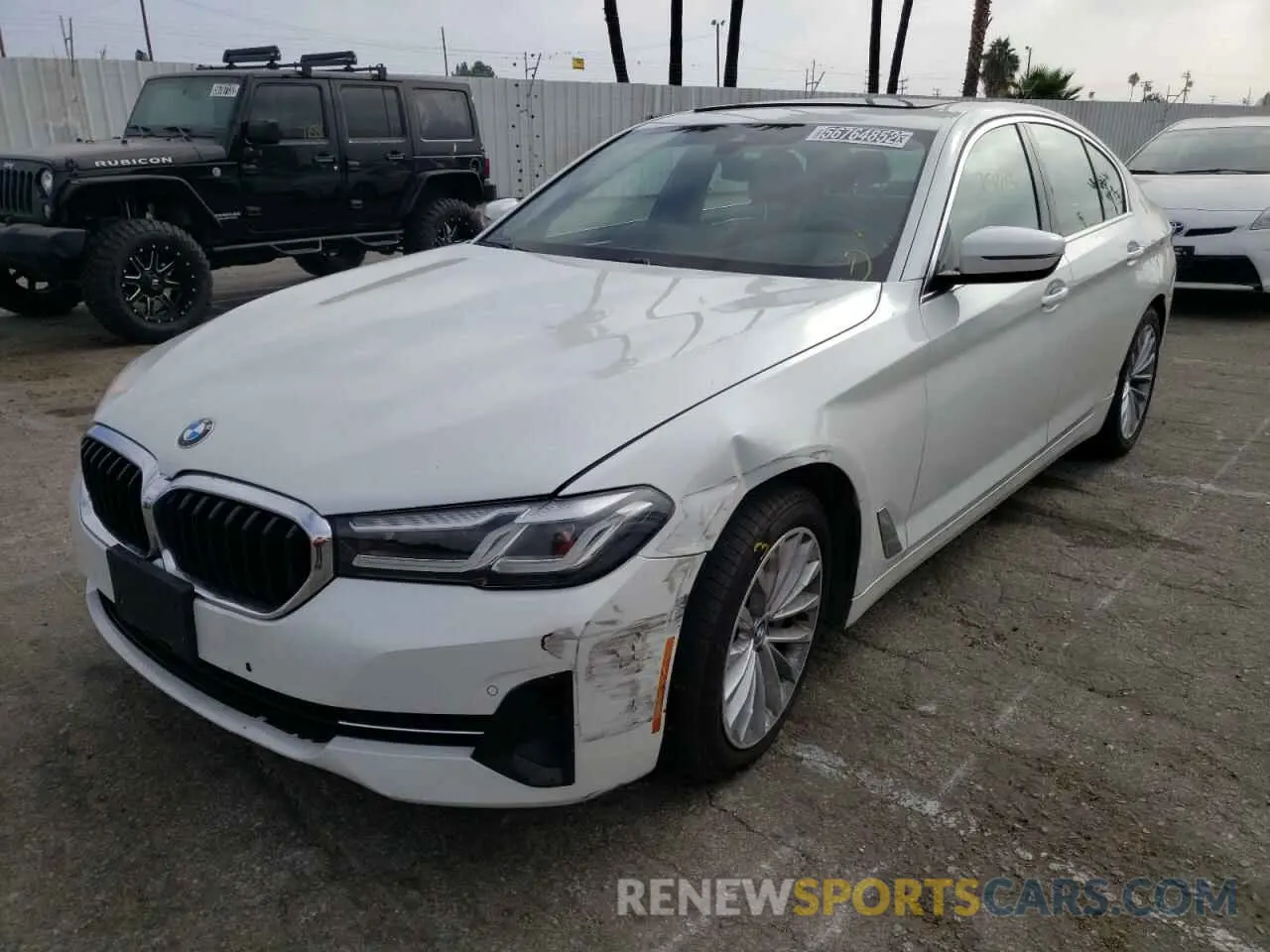 2 fotografías del automóvil dañado WBA13BJ07NCJ00119 BMW 5 SERIES 2022