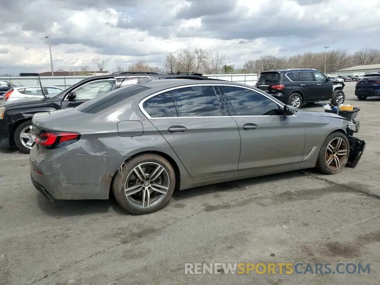 3 fotografías del automóvil dañado WBA13BJ0XNWX56782 BMW 5 SERIES 2022