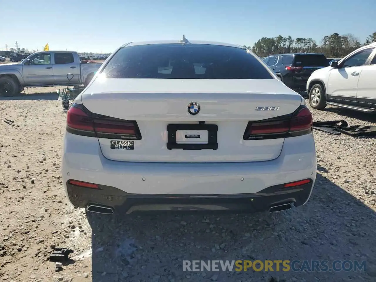 6 fotografías del automóvil dañado WBA53BH00NWX39478 BMW 5 SERIES 2022