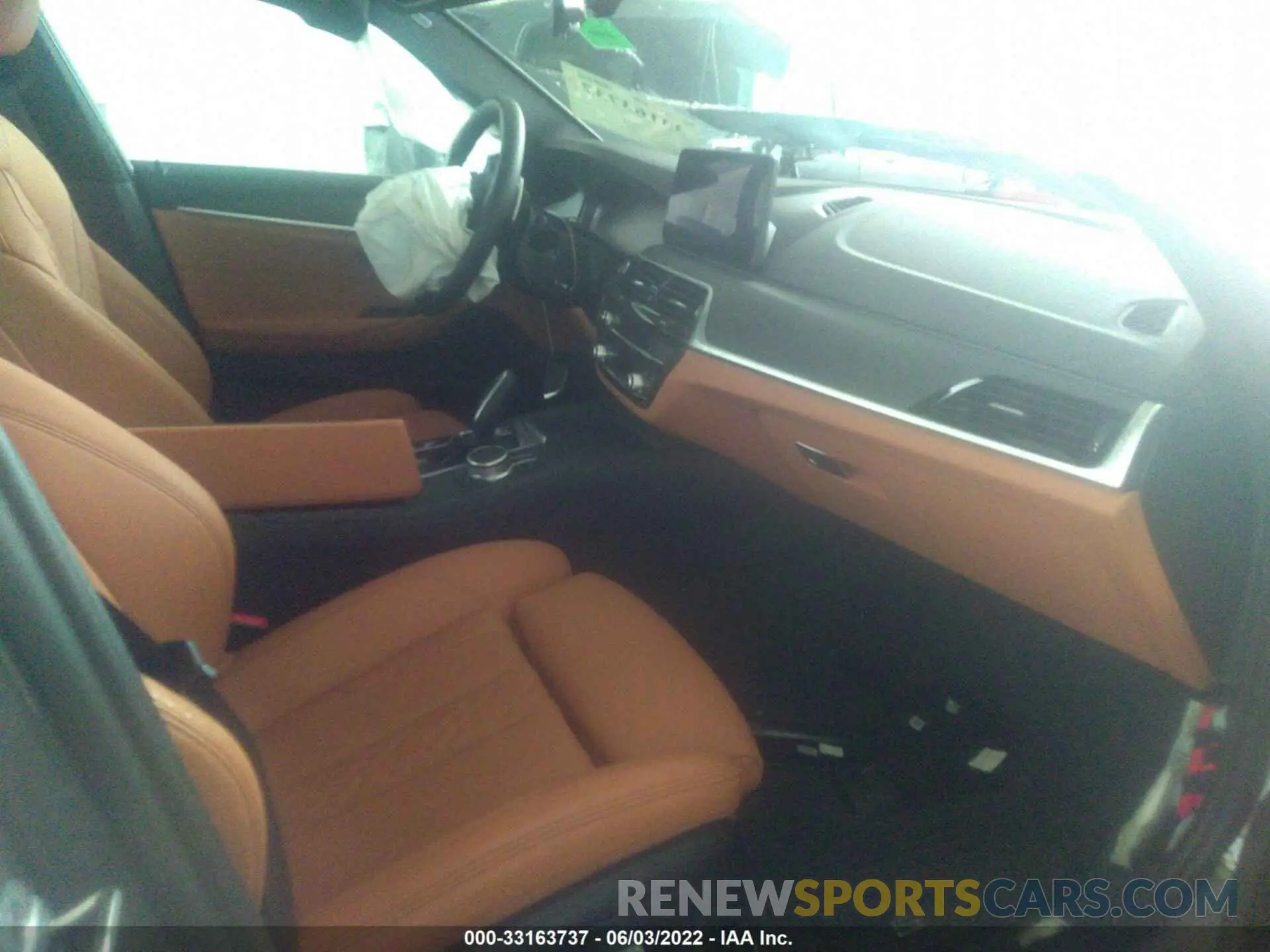 5 fotografías del automóvil dañado WBA53BH08NCJ29734 BMW 5 SERIES 2022