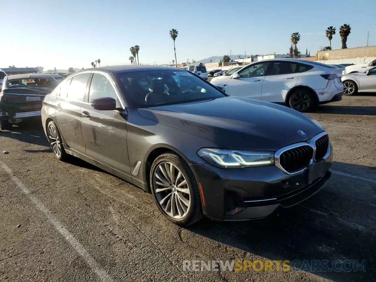 4 fotografías del automóvil dañado WBA53BH0XNWX38371 BMW 5 SERIES 2022