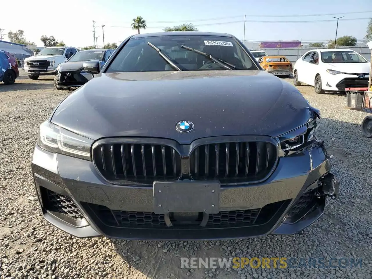 5 fotografías del automóvil dañado WBA53BJ01NWX52749 BMW 5 SERIES 2022