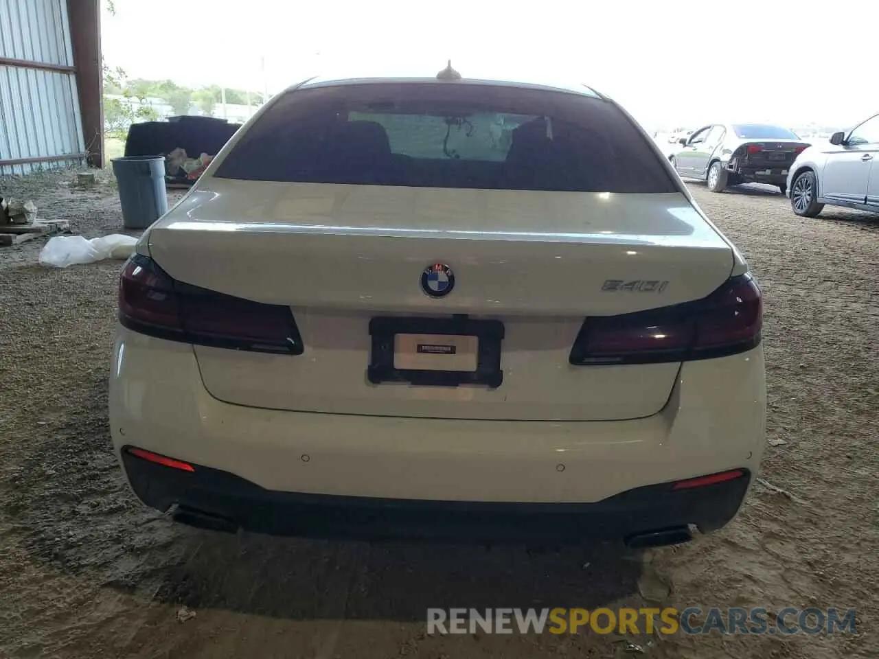 6 fotografías del automóvil dañado WBA53BJ05NWX79517 BMW 5 SERIES 2022