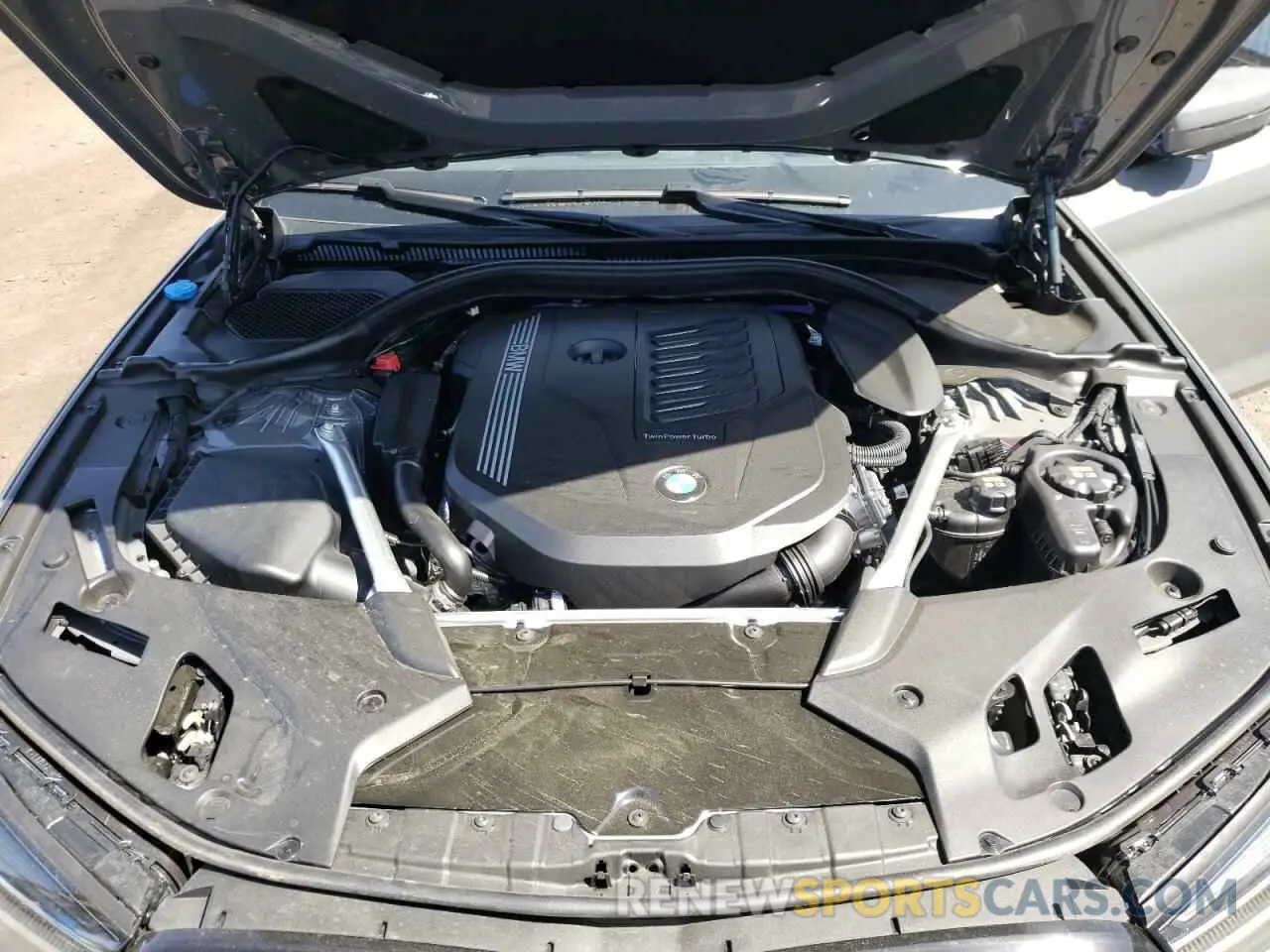 7 fotografías del automóvil dañado WBA53BJ06NWX46946 BMW 5 SERIES 2022
