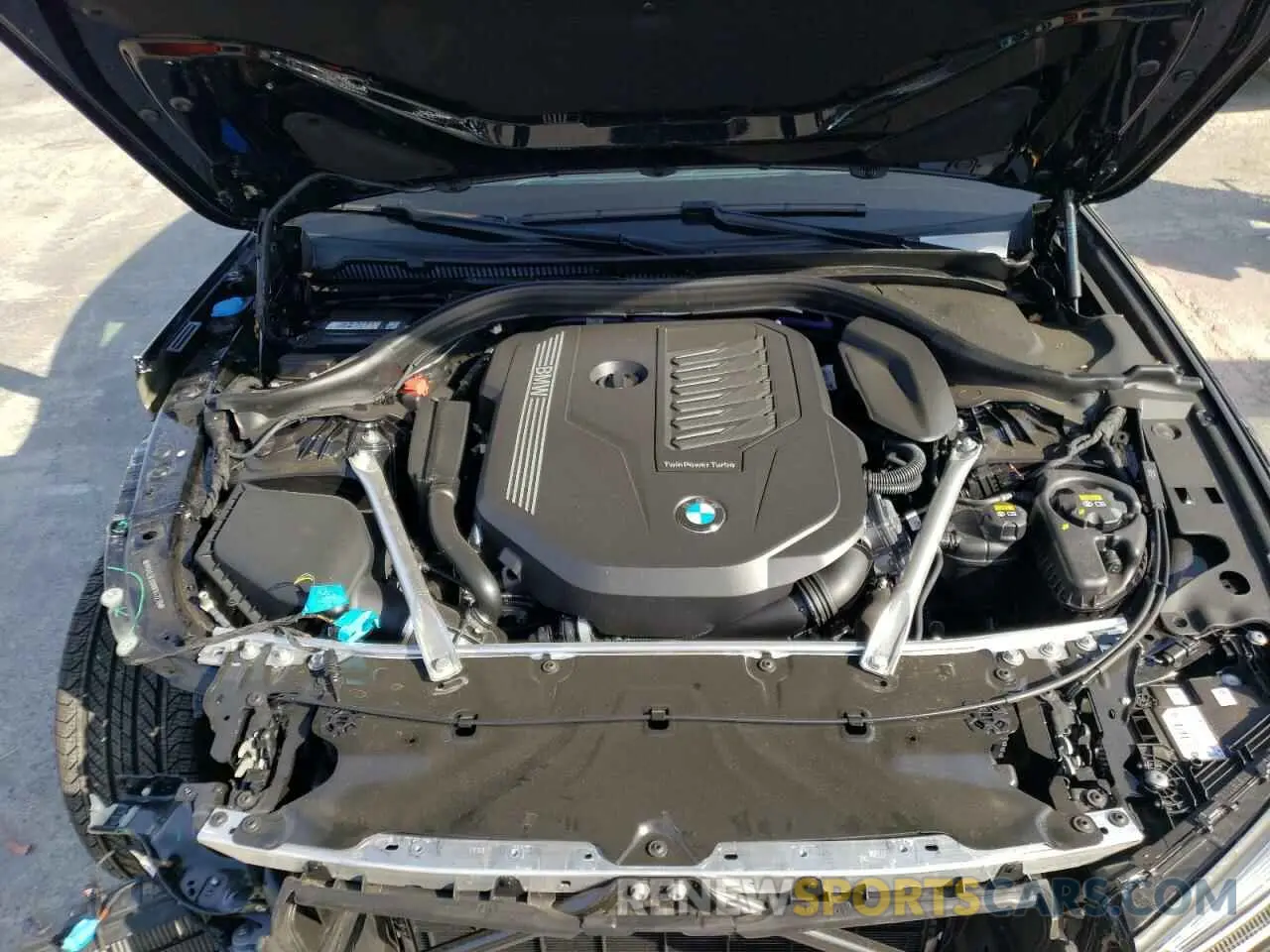 7 fotografías del automóvil dañado WBA53BJ06NWX47238 BMW 5 SERIES 2022