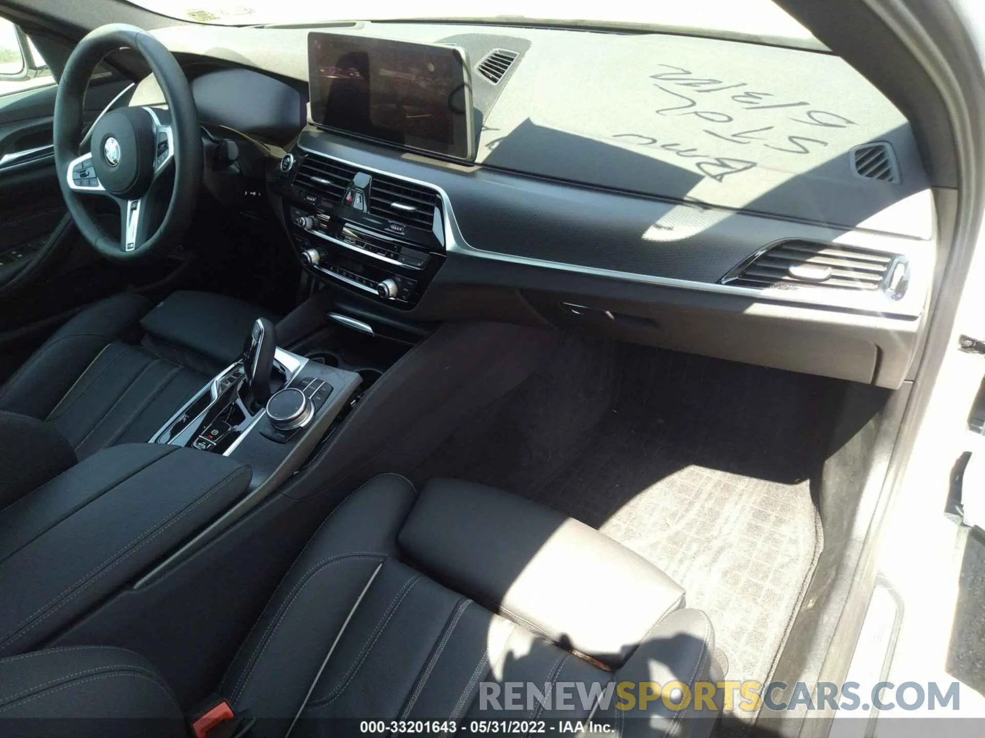 5 fotografías del automóvil dañado WBA73BJ02NWX55667 BMW 5 SERIES 2022