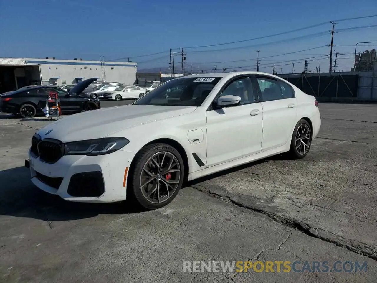 1 fotografías del automóvil dañado WBA13AG02PCL73814 BMW 5 SERIES 2023