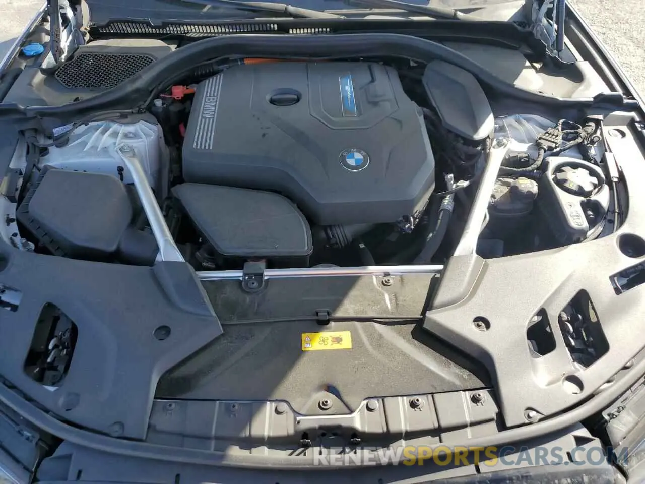 11 fotografías del automóvil dañado WBA13AG02PCL73814 BMW 5 SERIES 2023