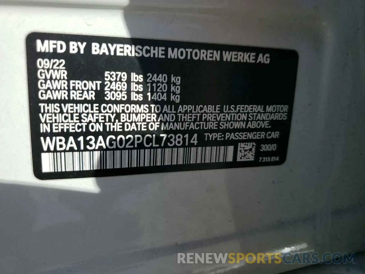 12 fotografías del automóvil dañado WBA13AG02PCL73814 BMW 5 SERIES 2023