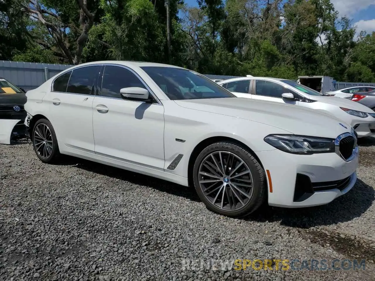4 fotografías del automóvil dañado WBA13AG03PCL74146 BMW 5 SERIES 2023