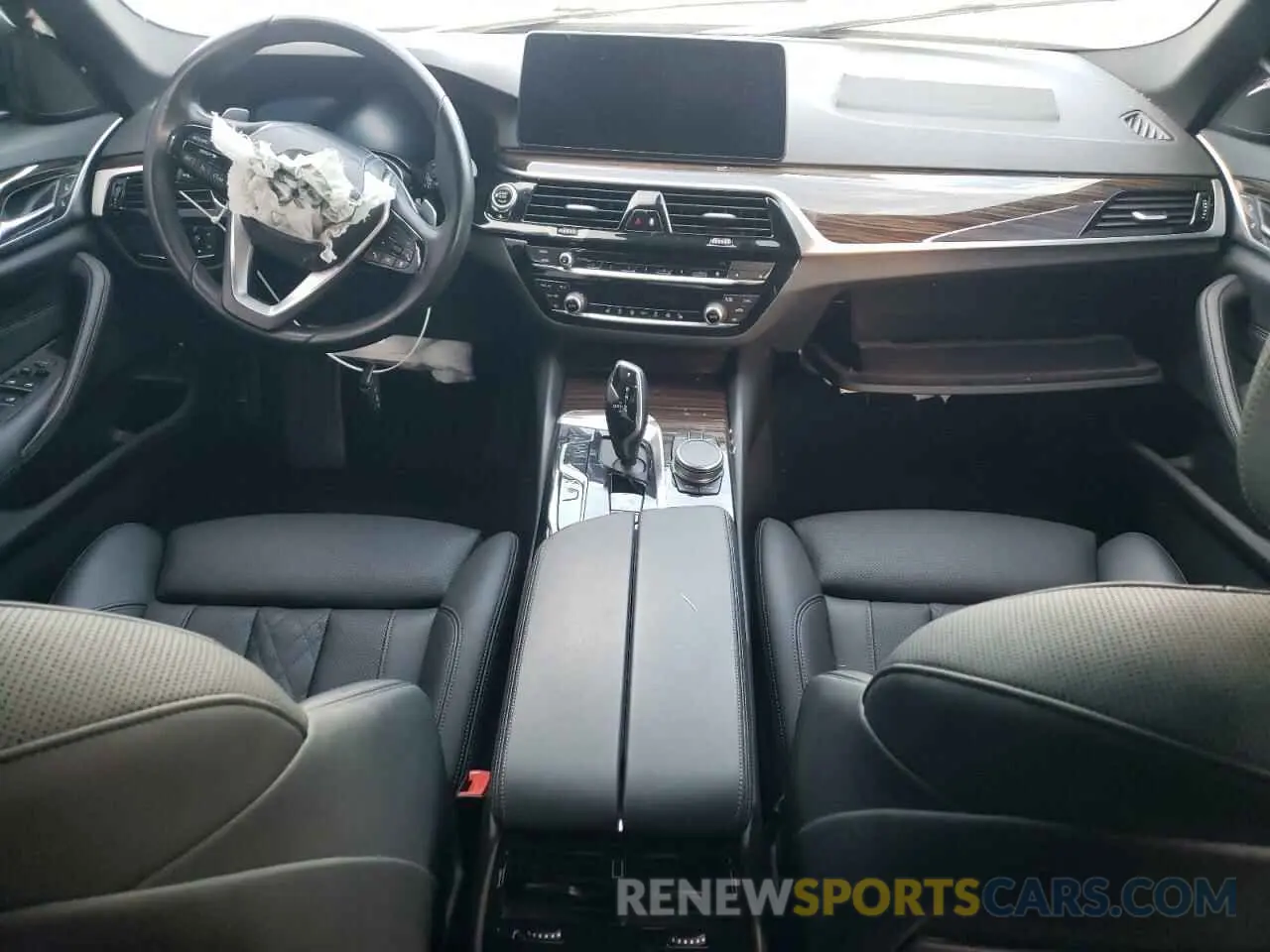 8 fotografías del automóvil dañado WBA13AG05PCM62258 BMW 5 SERIES 2023