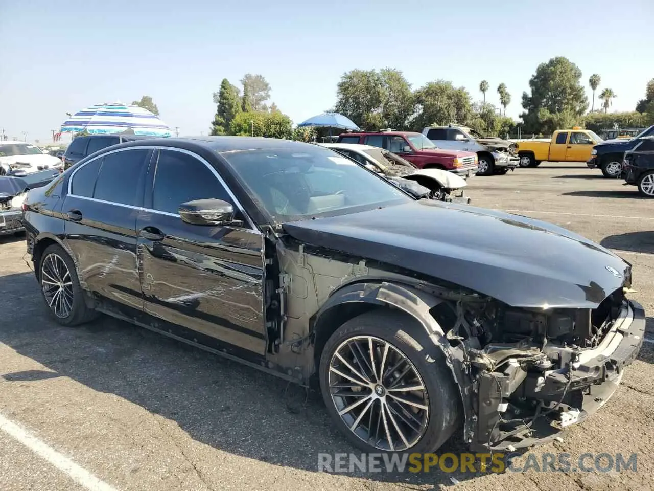 4 fotografías del automóvil dañado WBA13AG0XPCL31570 BMW 5 SERIES 2023