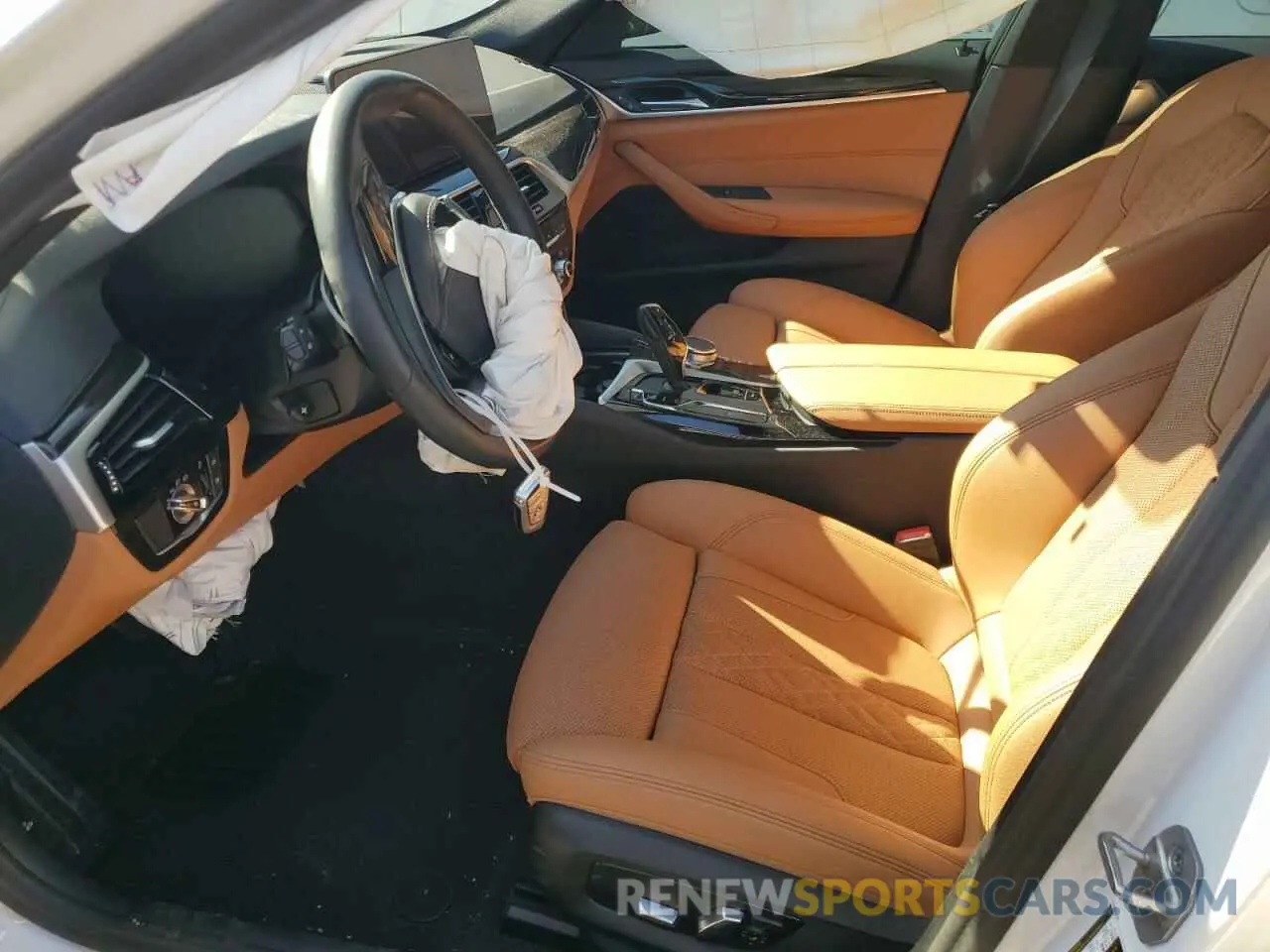 7 fotografías del automóvil dañado WBA13BJ04PCM79437 BMW 5 SERIES 2023