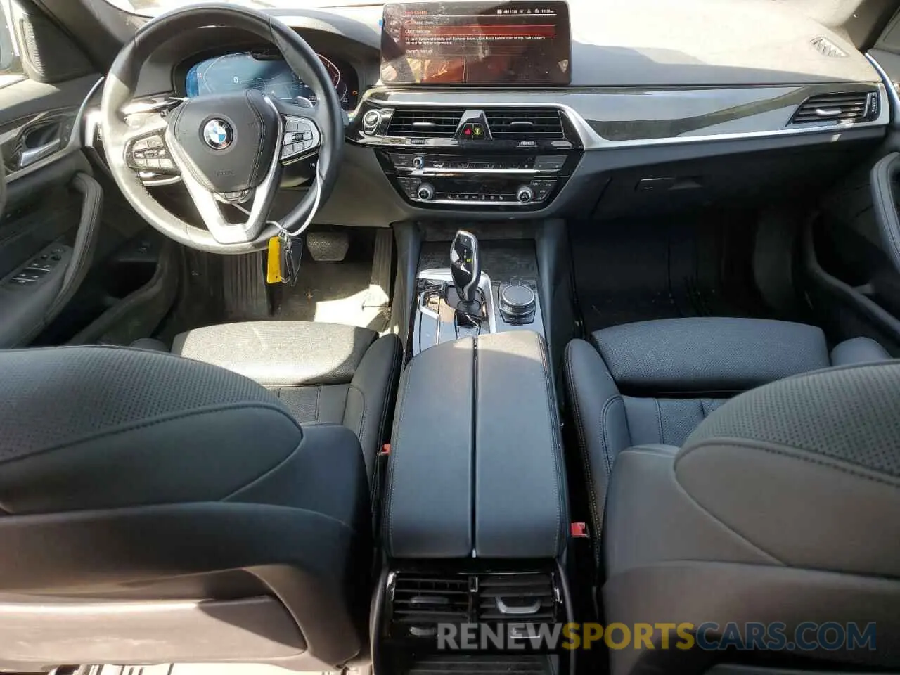 8 fotografías del automóvil dañado WBA13BJ07PWY03706 BMW 5 SERIES 2023
