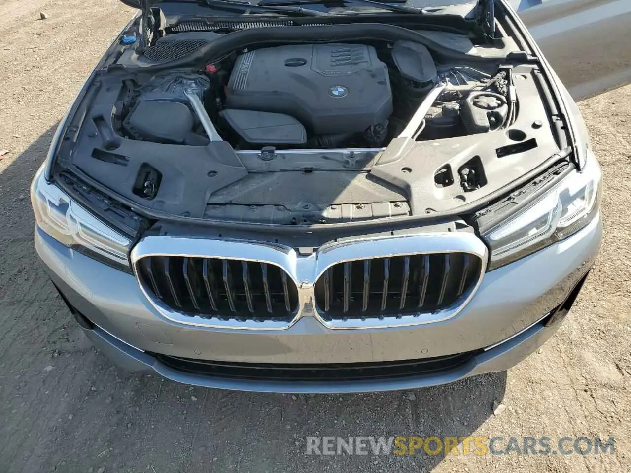 11 fotografías del automóvil dañado WBA13BJ0XPWY17065 BMW 5 SERIES 2023