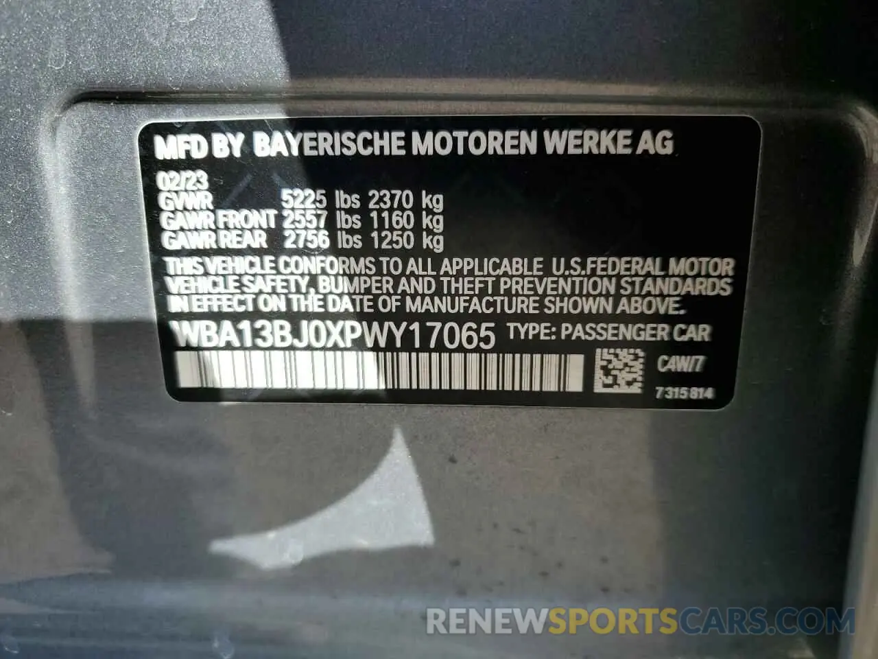 12 fotografías del automóvil dañado WBA13BJ0XPWY17065 BMW 5 SERIES 2023