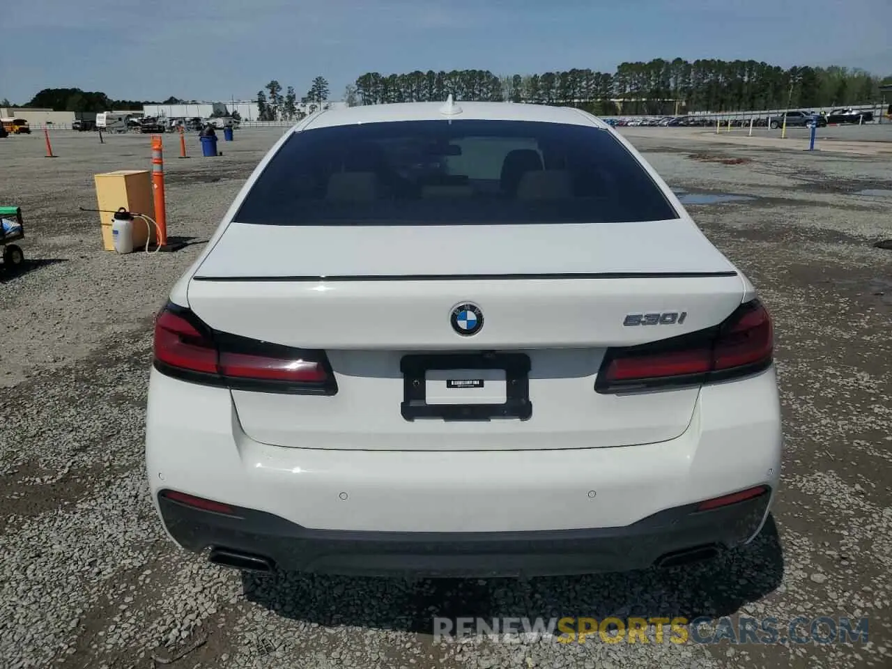 6 fotografías del automóvil dañado WBA53BH03PCL14339 BMW 5 SERIES 2023