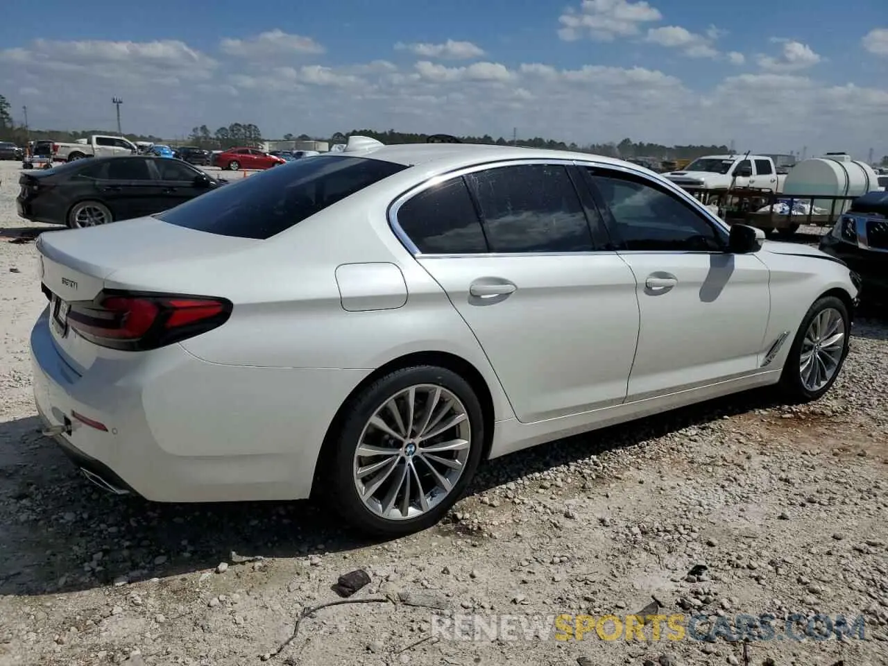 3 fotografías del automóvil dañado WBA53BH04PCN44228 BMW 5 SERIES 2023