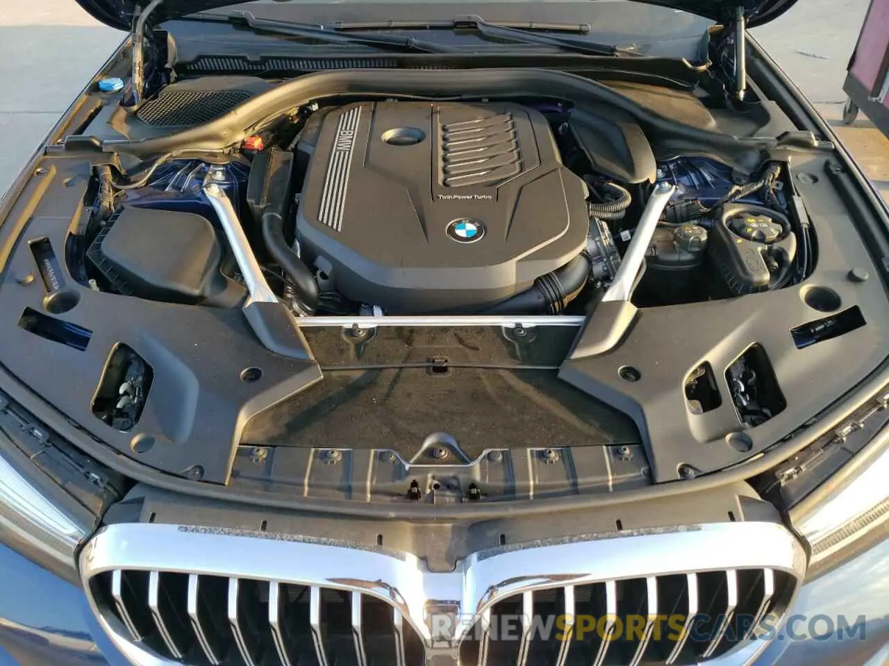 11 fotografías del automóvil dañado WBA53BJ04PWY19394 BMW 5 SERIES 2023