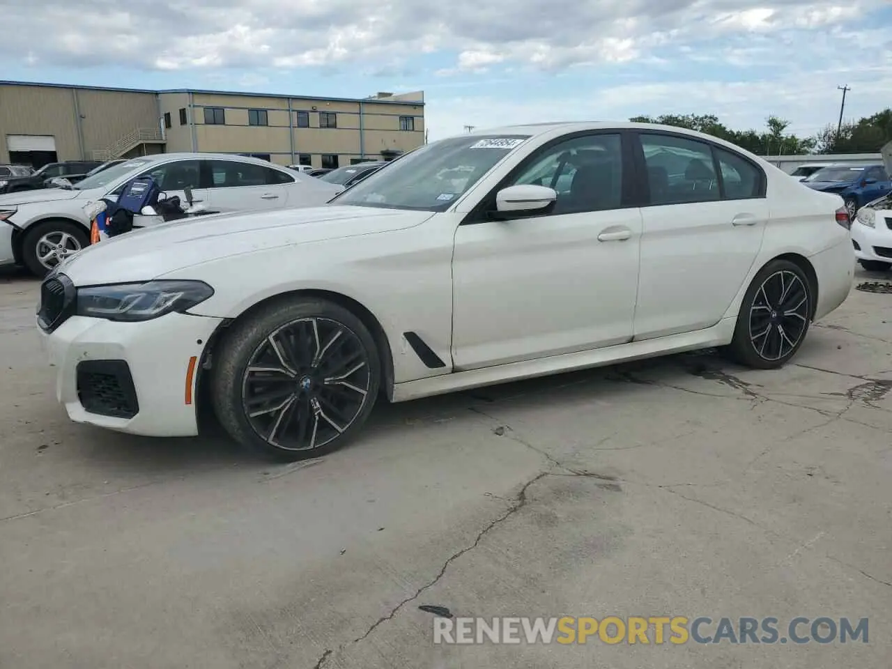 1 fotografías del automóvil dañado WBA53BJ05PWY00725 BMW 5 SERIES 2023