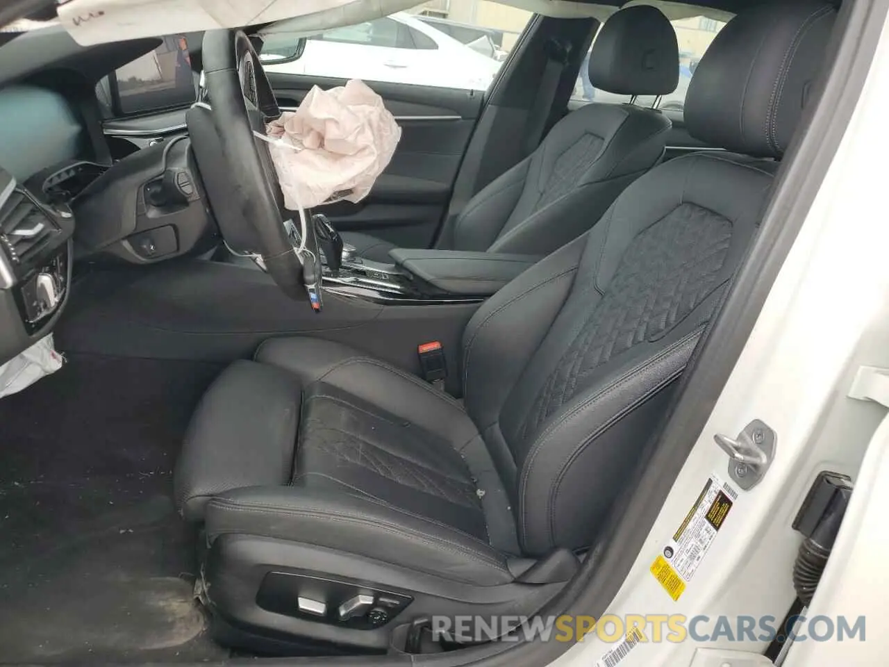 7 fotografías del automóvil dañado WBA53BJ05PWY00725 BMW 5 SERIES 2023
