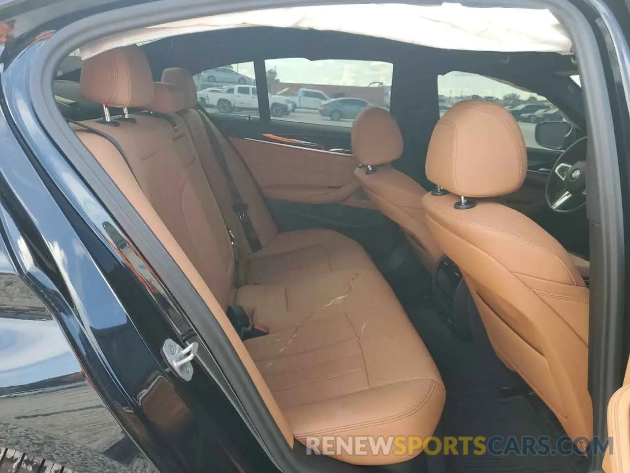 10 fotografías del automóvil dañado WBA73BJ00PWY18798 BMW 5 SERIES 2023