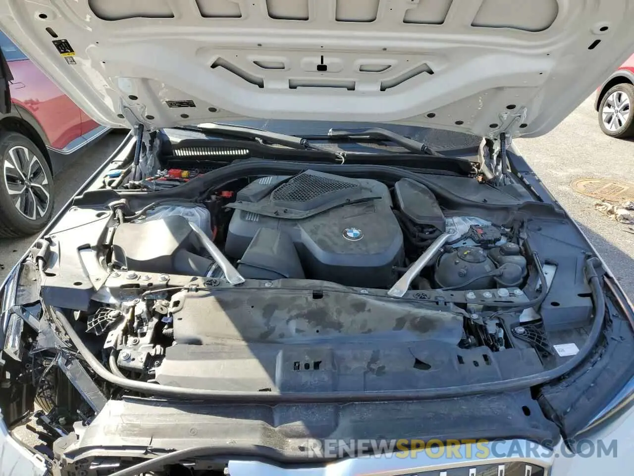 11 fotografías del automóvil dañado WBA43FJ05RCS39448 BMW 5 SERIES 2024