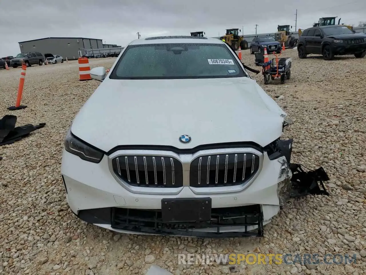 5 fotografías del automóvil dañado WBA43FJ08RCP76699 BMW 5 SERIES 2024