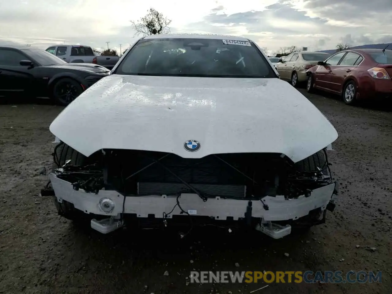 5 fotografías del automóvil dañado WBA43FJ0XRCS14707 BMW 5 SERIES 2024