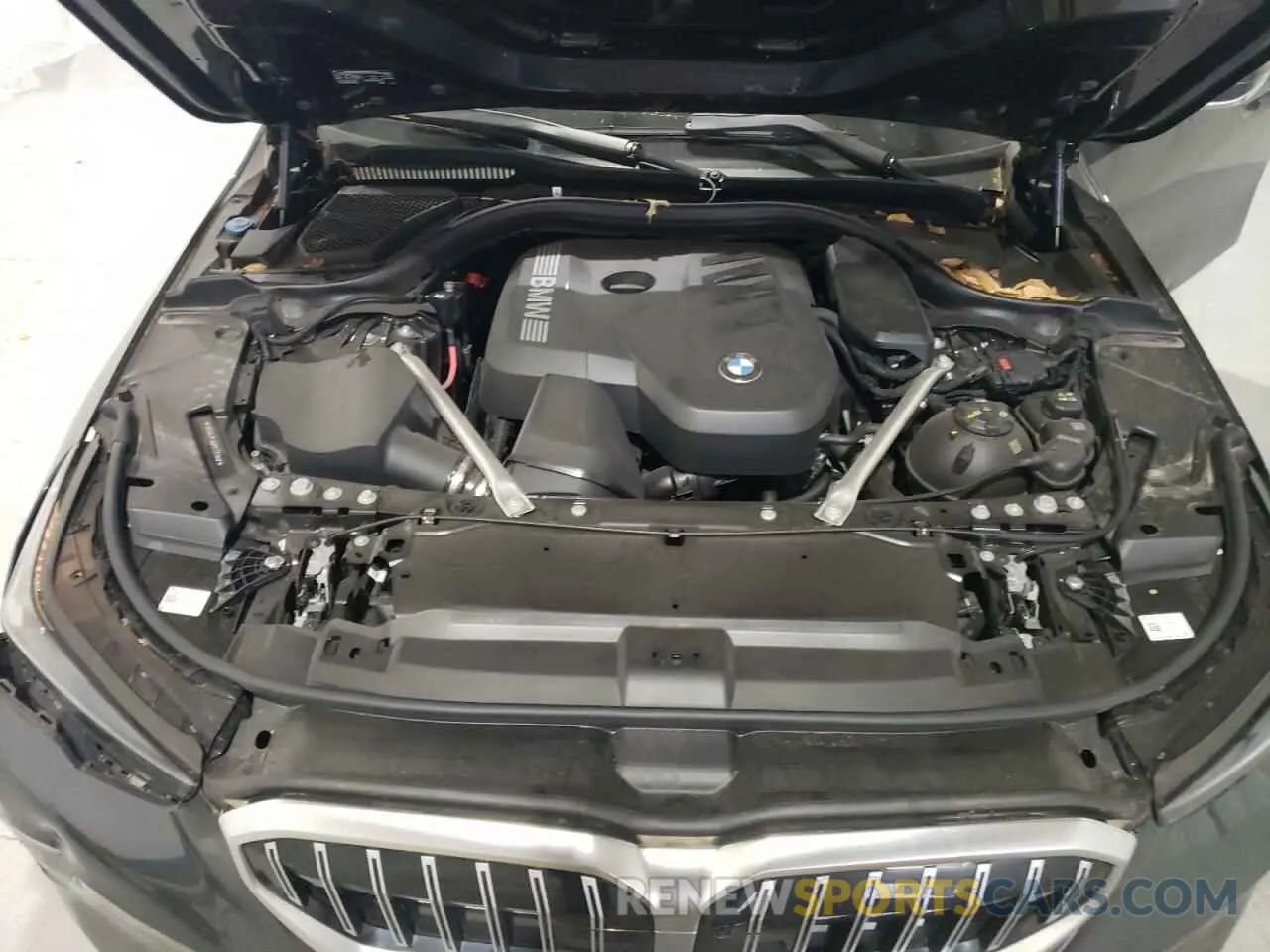 11 fotografías del automóvil dañado WBA43FJ0XRCS37842 BMW 5 SERIES 2024