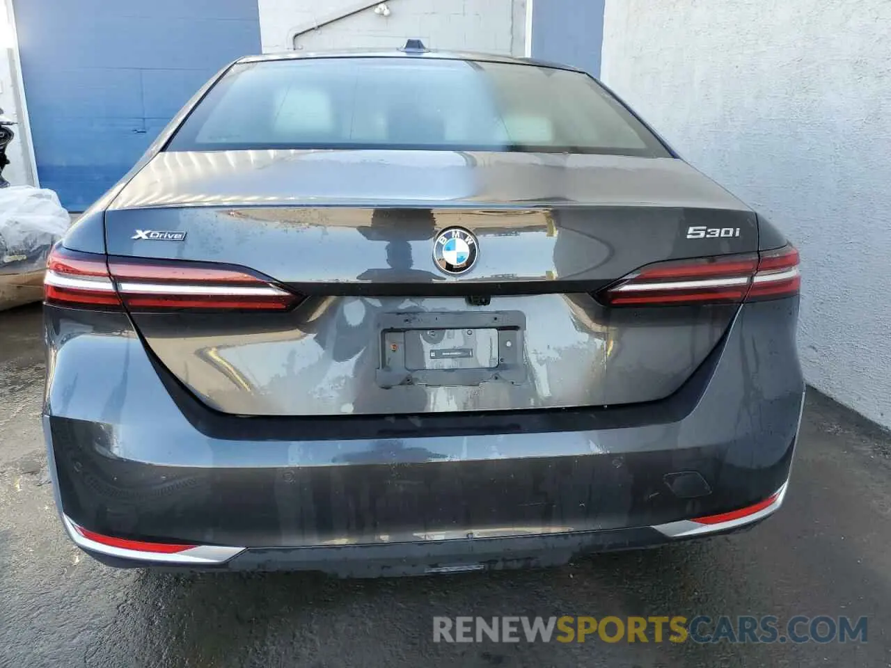 6 fotografías del automóvil dañado WBA53FJ00RCR03739 BMW 5 SERIES 2024