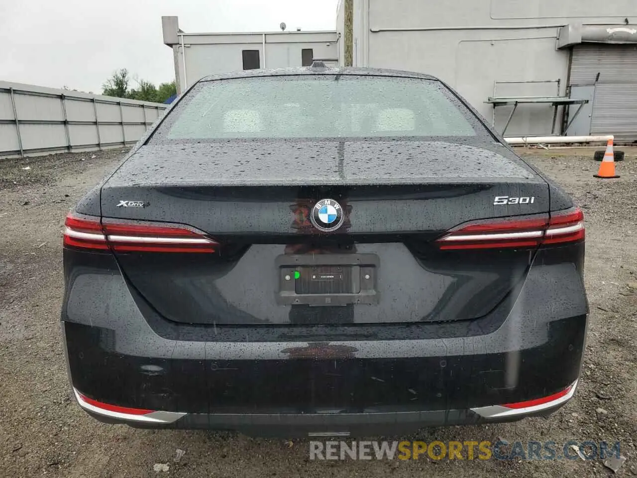 6 fotografías del automóvil dañado WBA53FJ01RCP86088 BMW 5 SERIES 2024