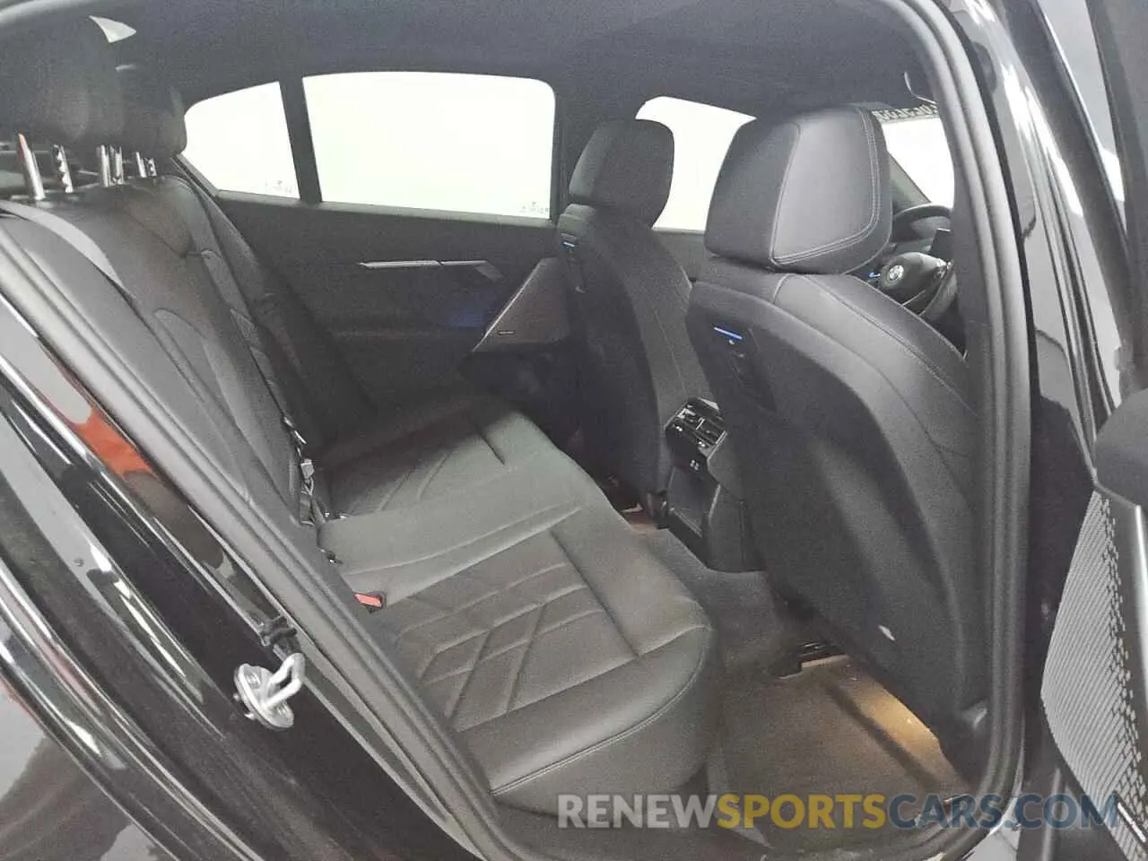 10 fotografías del automóvil dañado WBA53FJ03RCP96427 BMW 5 SERIES 2024