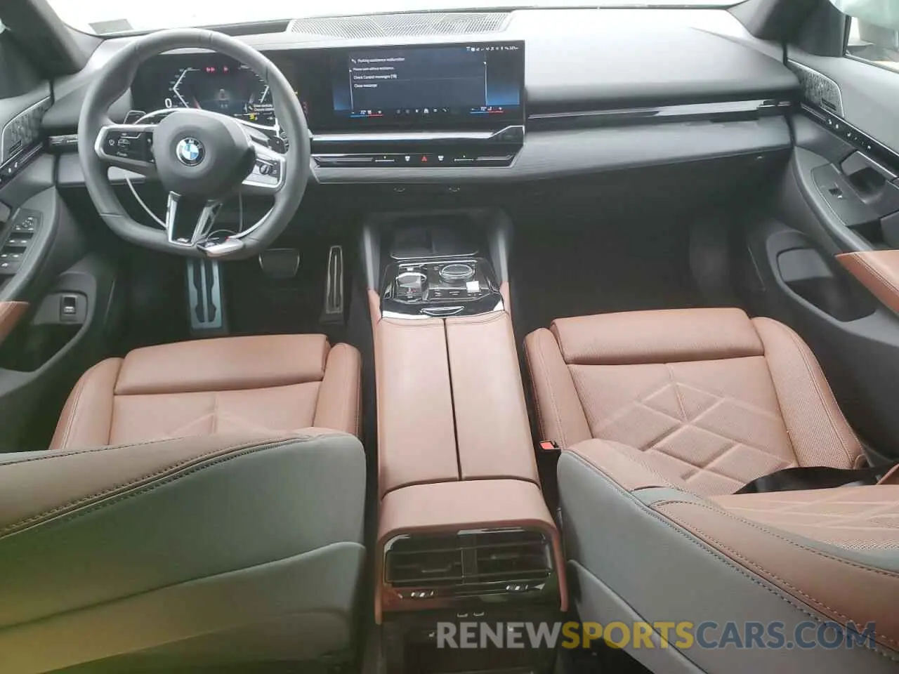 8 fotografías del automóvil dañado WBA53FJ03RCS21213 BMW 5 SERIES 2024