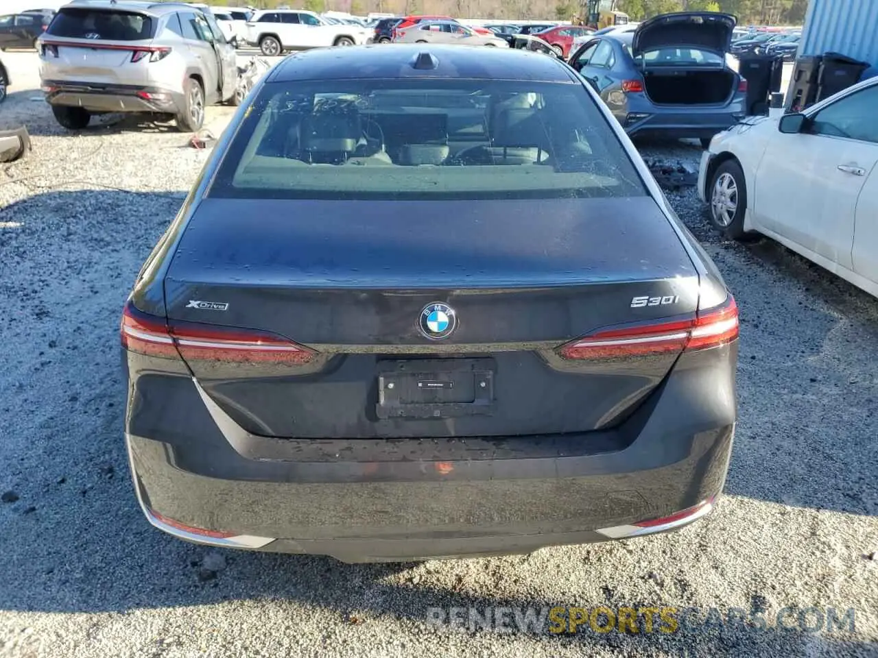 6 fotografías del automóvil dañado WBA53FJ03RCS60268 BMW 5 SERIES 2024