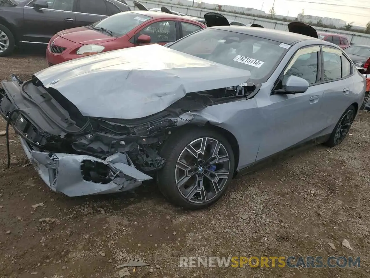 1 fotografías del automóvil dañado WBA53FJ07RCP74205 BMW 5 SERIES 2024