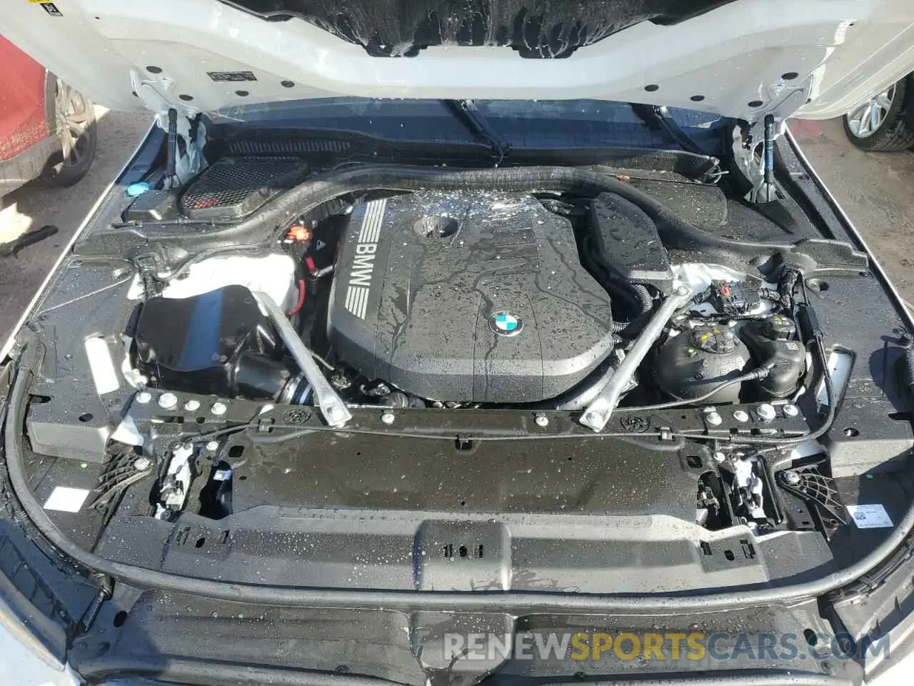 11 fotografías del automóvil dañado WBA63FJ00RCS54173 BMW 5 SERIES 2024