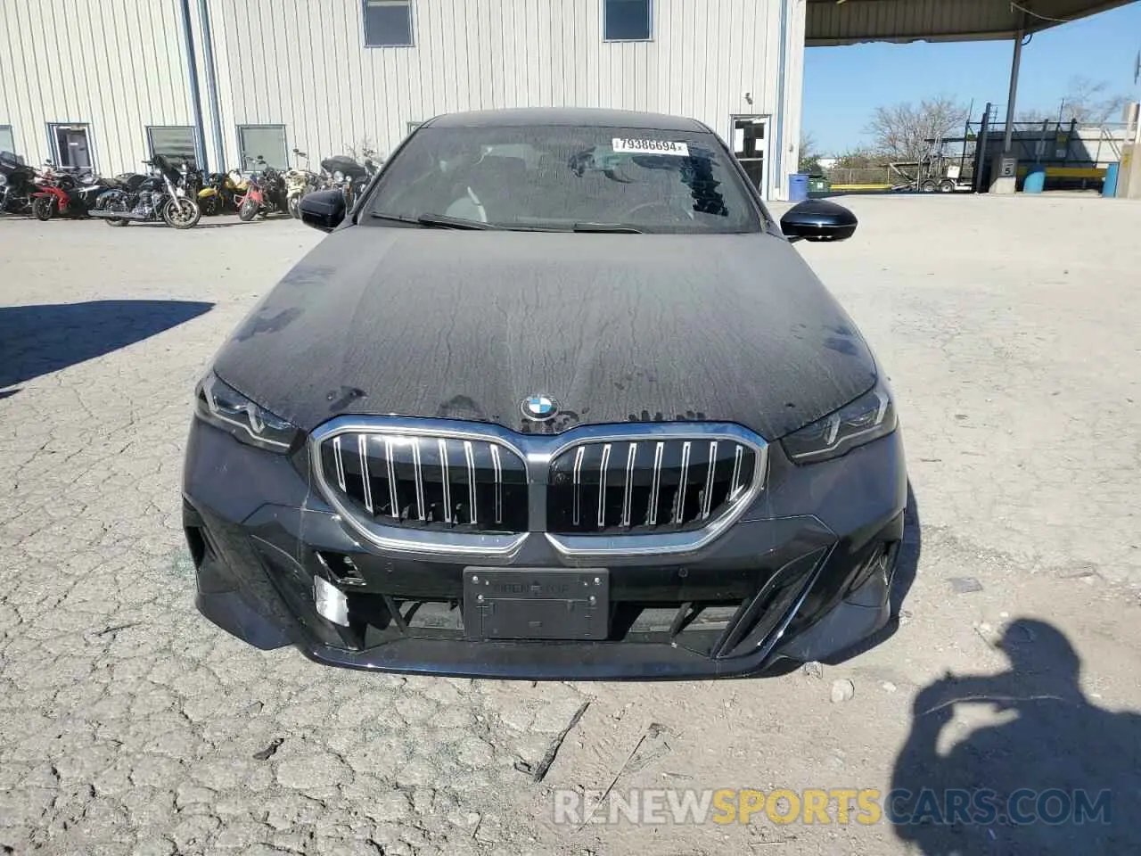 5 fotografías del automóvil dañado WBA63FJ00RCS64587 BMW 5 SERIES 2024