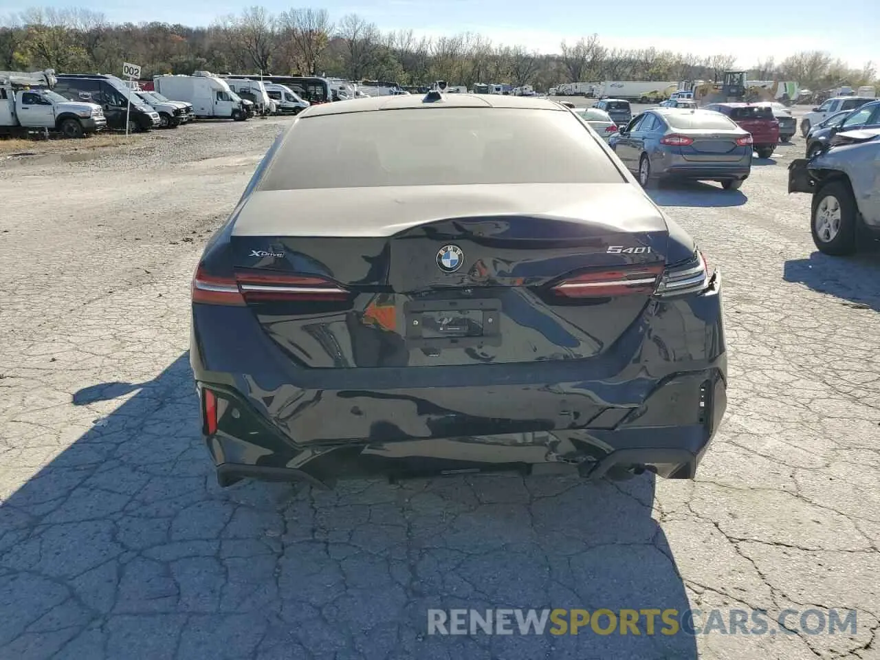 6 fotografías del automóvil dañado WBA63FJ00RCS64587 BMW 5 SERIES 2024