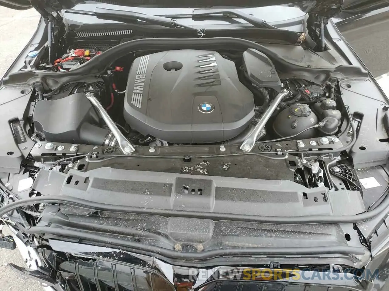11 fotografías del automóvil dañado WBA63FJ09RCS16327 BMW 5 SERIES 2024