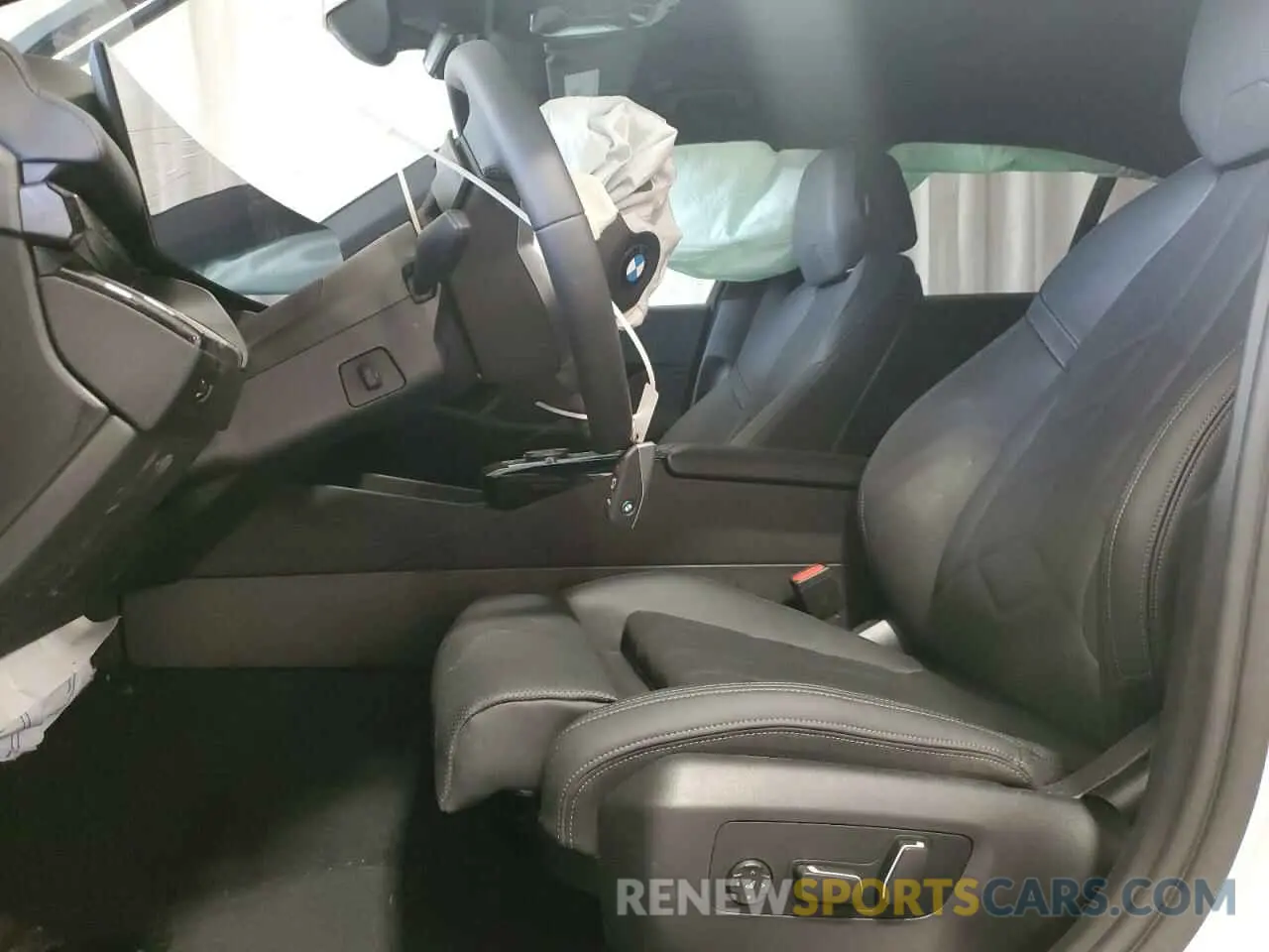 7 fotografías del automóvil dañado WBA53FJ07SCU11716 BMW 5 SERIES 2025