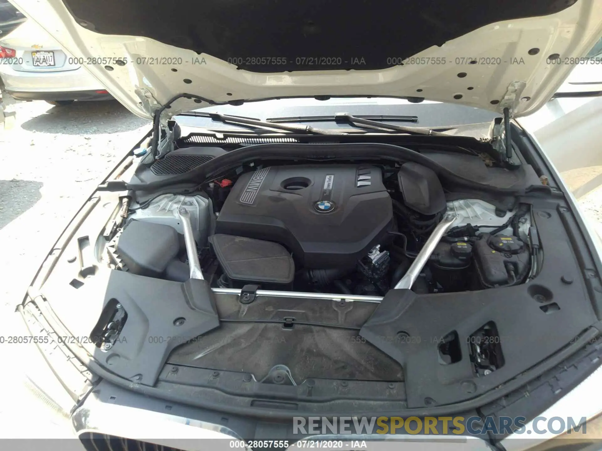10 fotografías del automóvil dañado WBAJA5C59KWW18758 BMW 530 2019