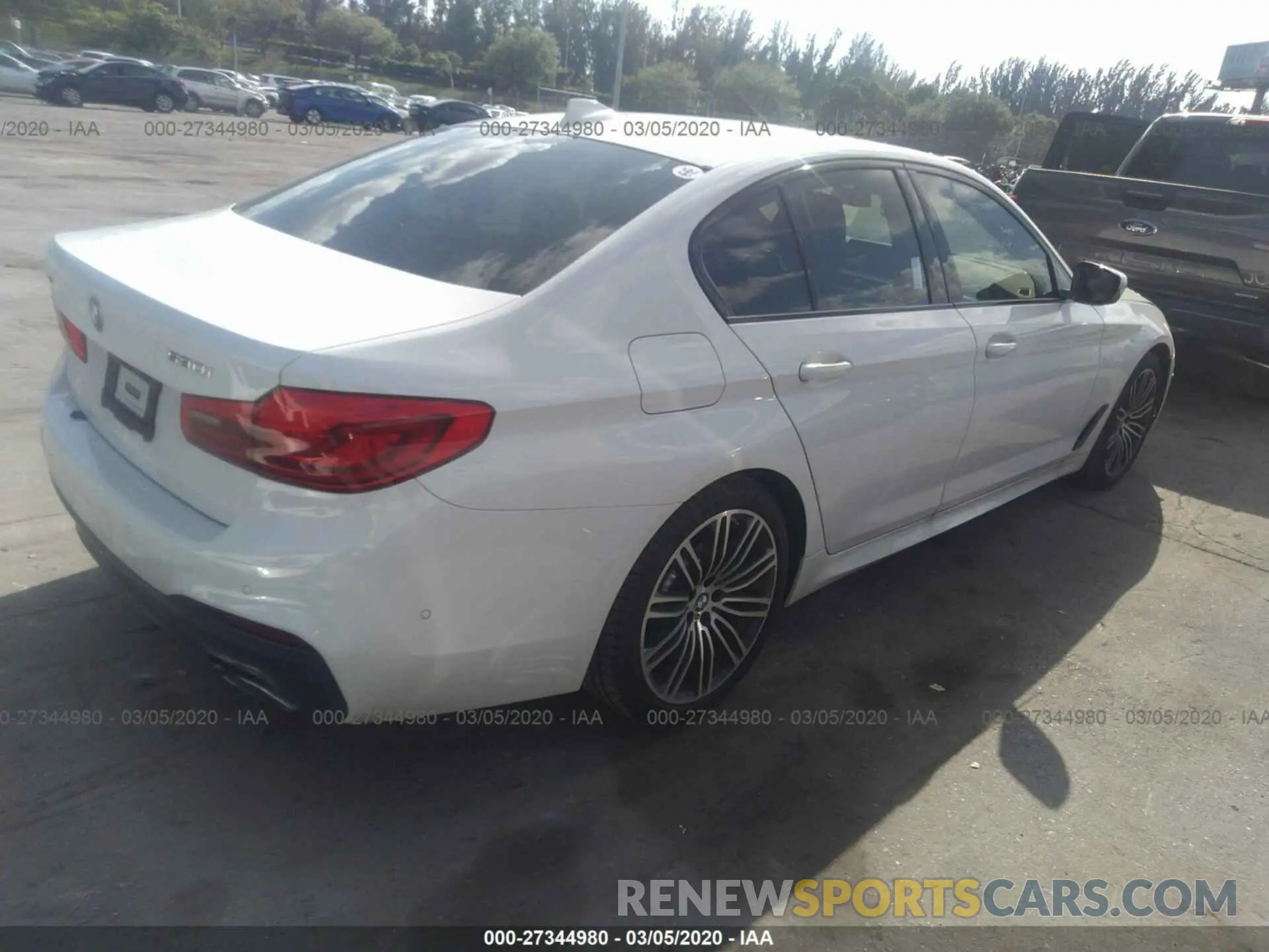 4 fotografías del automóvil dañado WBAJA7C57KWW08757 BMW 530 2019